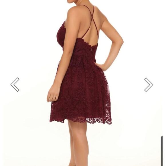 Burgundy Lace Mini V-Neck Backless Dress. Adjustable Straps. Fit & Flare. Size L - Picture 2 of 10
